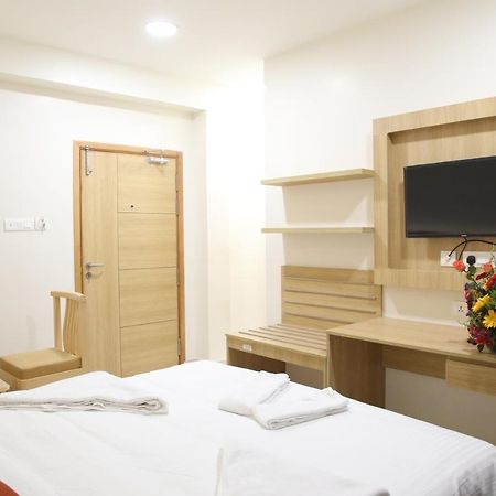 Hotel Ashoka Рамешварам Экстерьер фото